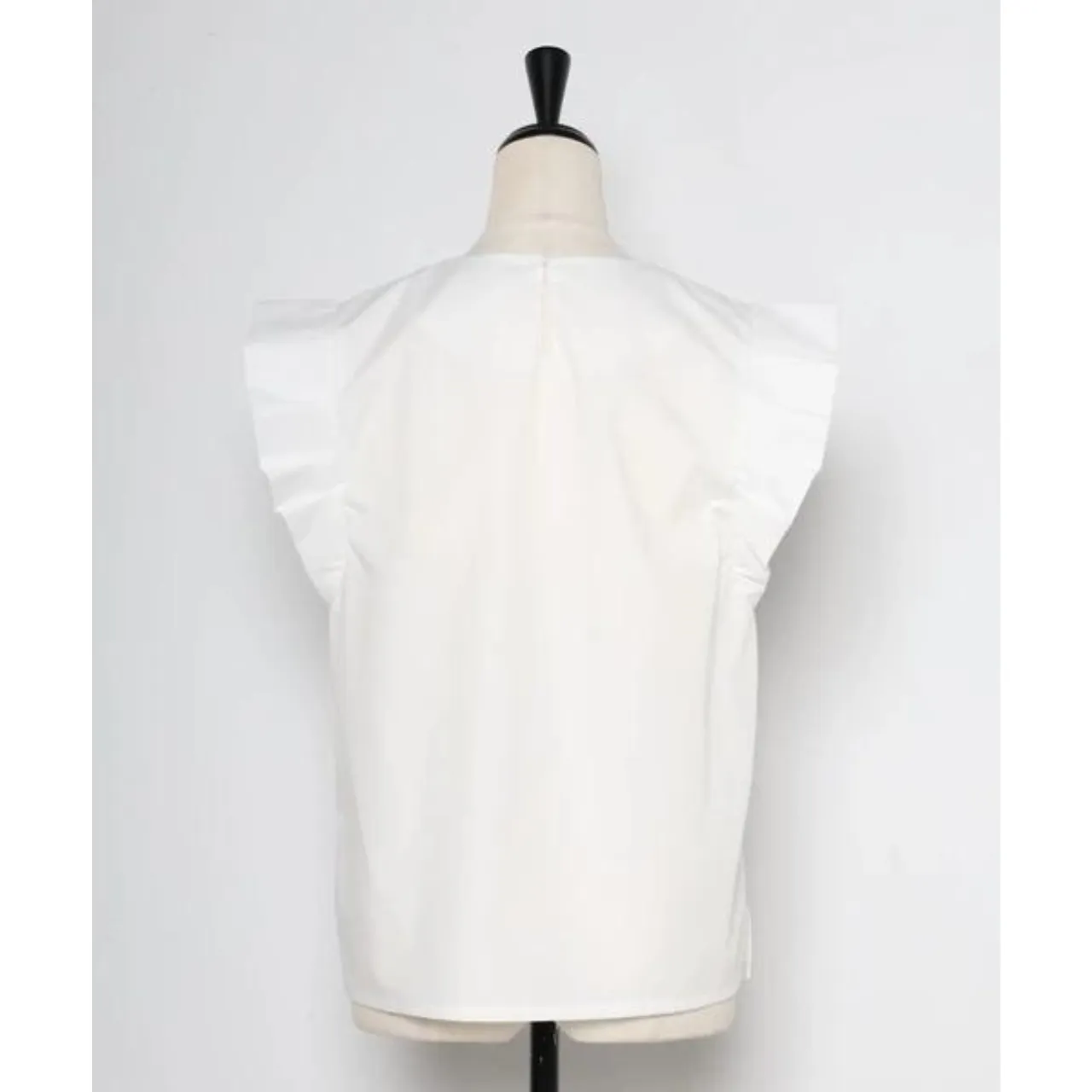 Tucked pleats blouse
